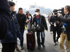 沐鸣iOS版APP下载增至53港人确诊 政府考虑安排第三架包机赴日