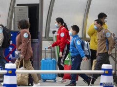 沐鸣直属招商中国驻美大使馆：优先安排包机接未成年留学生回国