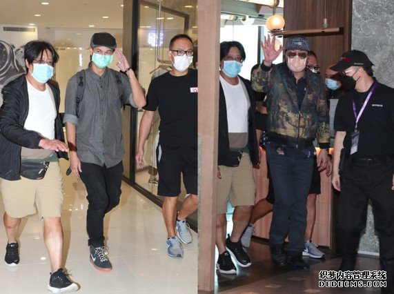 网骚将与怀欣合唱2歌 沐鸣客户端下载许冠杰给港人打气：同舟共济开开心心