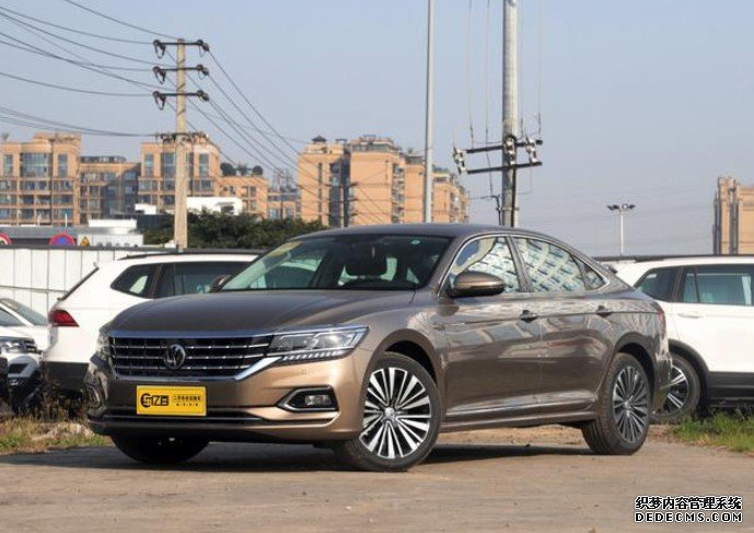 沐鸣平台 2020款帕萨特 330TSI 豪华版特价出售