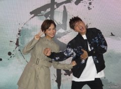 沐鸣软件下载拍Viu剧《打天下》演一对 谈善言怕畀AK粉丝闹