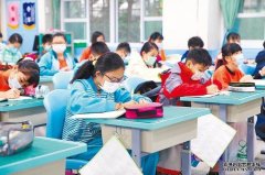 轰小二生被迫戴口罩跑10圈沐鸣总代理操场 台妈：大人都不愿为何加诸小孩