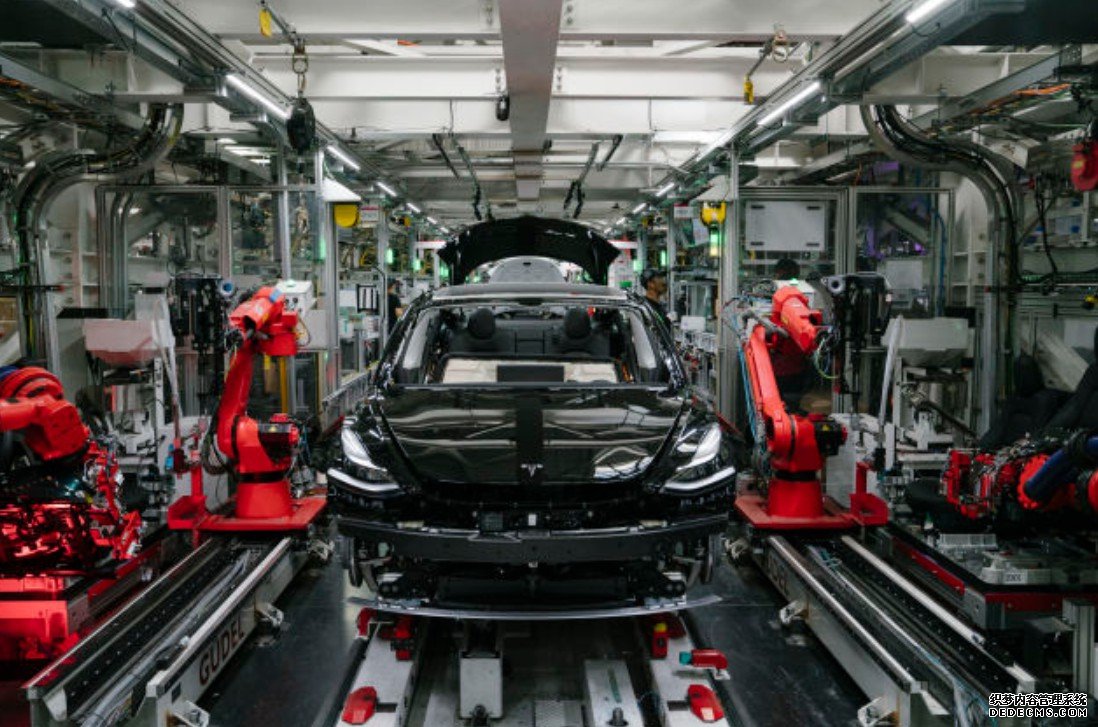 沐鸣手机appElon Musk 决定违令让特斯拉费利蒙工厂恢复生产