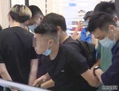 网民发起4区「和你Shop」沐鸣帐号注册 便衣警东港城制服多人举蓝旗