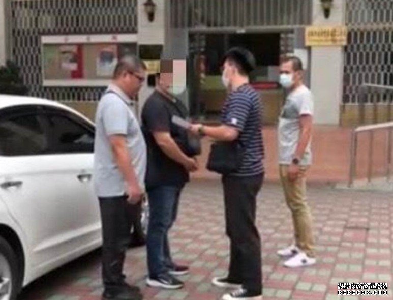 撞死人弃车逃逸全都录 沐鸣招商主管驾驶卢姓男子投案:太紧张才会落荒而逃