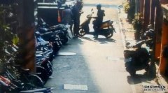 佯装刑警喷辣椒水抢皮包沐鸣招商主管 男只得手250元