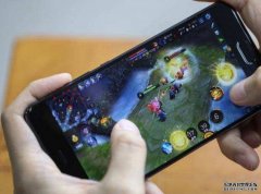 沐鸣总代理广西男童沉迷手游 被父骂后32楼跳下身亡