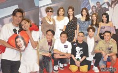 胡鸿钧恨拍情深吻戏沐鸣手机app　马国明爆《降魔的3.0》剧本Ready