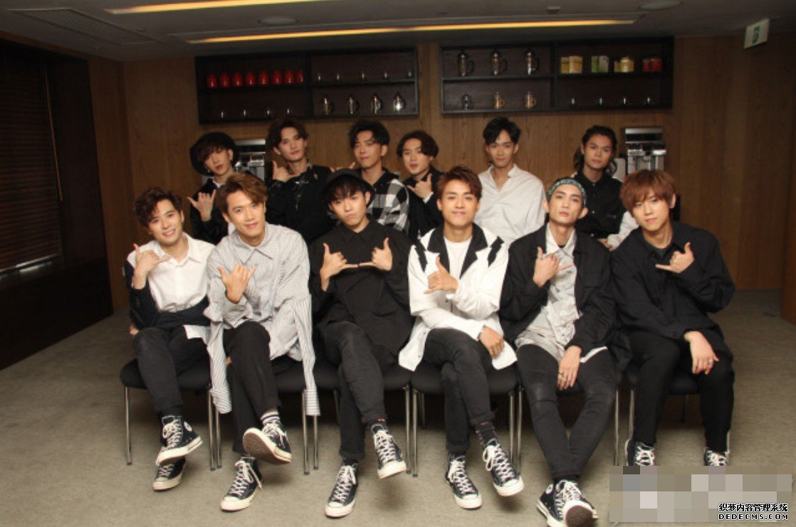 沐鸣安卓版APP下载MIRROR拍新歌MV花姐被插偏心 姜涛话心照唔使安慰队友