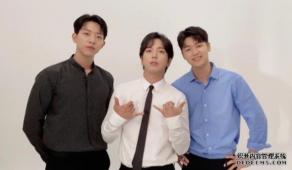 沐鸣安卓版APP下载CNBLUE回归在即 容和敏赫正信帅气工作照曝光