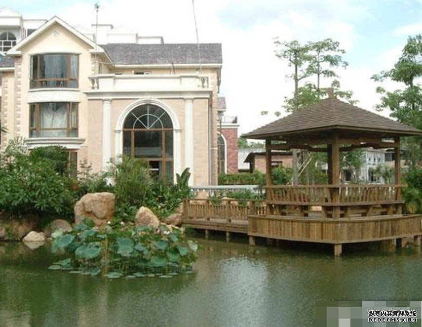 女子电视剧惊见自家豪华别墅沐鸣线路测速 多年没住竟成剧组拍摄地