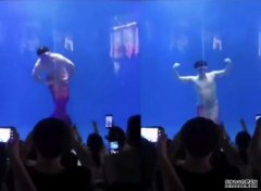 沐鸣总代理男子顶替请假同事扮美人鱼 笑场意外获好评