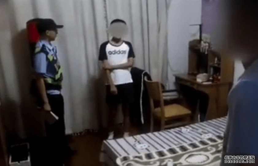 不满父亲装镜沐鸣直属总代头监视打机 江苏少年报警