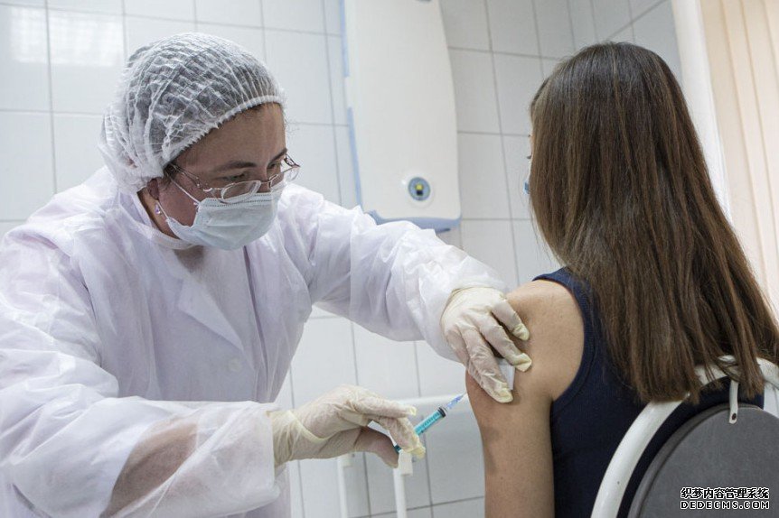 沐鸣主管内地11款疫苗进入临牀阶段 4款进入第三期