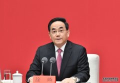 坚决防范资本操沐鸣直属代理纵舆论的风险