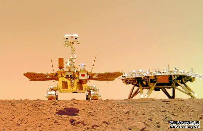 国家航天局首度沐鸣代理公开祝融号拍摄火星地表图