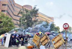 兽医男护推沐鸣登录胸袭警 判220小时服务令