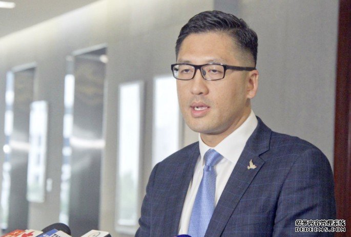 沐鸣代理李永达离港引民主党分歧 林卓廷:党内「绝少数人」拥抱新制度谋求上位