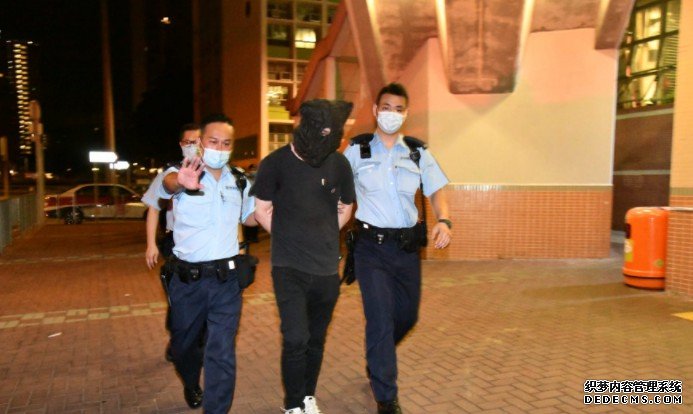 男子疑赌波沐鸣登录欠债相约「讲数」 遭5人围殴失逾6000元