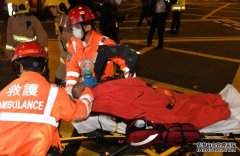 湾仔骆克道夺命火酿沐鸣注册2死 父昏迷送院不治 子心口插刀成焦尸