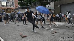 18岁青年拒认纵火、沐鸣登录刑事破坏等5罪 控方:他造成港铁6240元损失