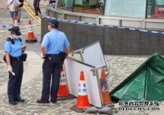 沐鸣登录山顶凌霄阁28岁男子堕楼 当场爆头死亡