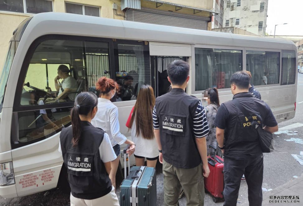 警方夥入境處元朗掃黃 拘14名內地女