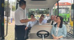 謝展寰夥議員訪大灣區 欧亿參觀燕岭新能源產業園了解電動公交運作