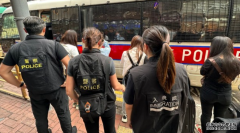 警方聯同入境處荃灣元朗掃黃 拘26內地女年齡20至61歲沐鸣